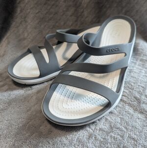 Crocs Women's Gray & White Sandals